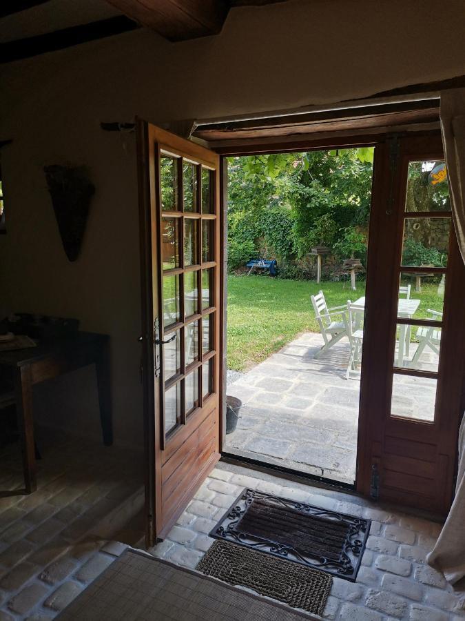 Domaine Des Maillets Bed & Breakfast Blot-l'Eglise Екстериор снимка