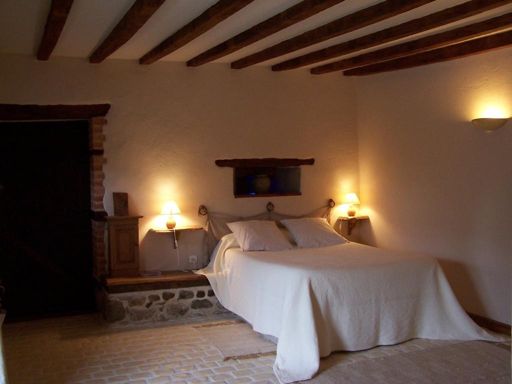 Domaine Des Maillets Bed & Breakfast Blot-l'Eglise Стая снимка